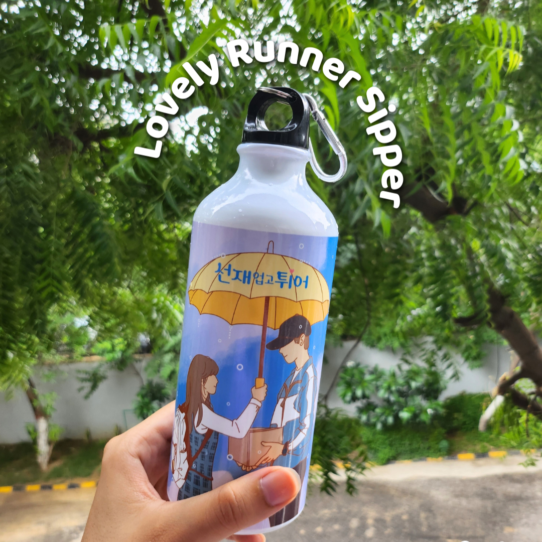 Lovely Runner Sipper Bottle