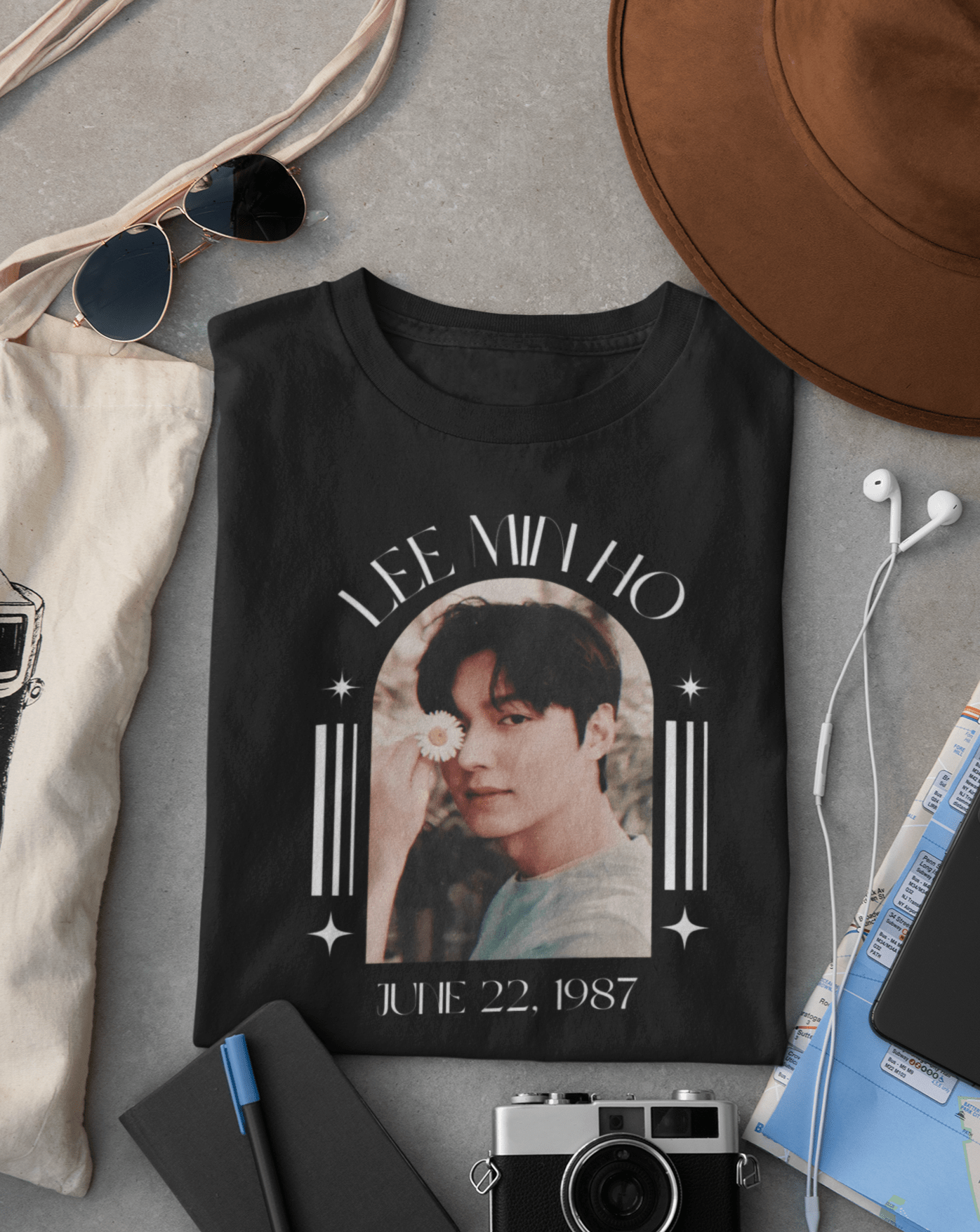 Lee Min Ho Aesthetics T-shirt - Koral Dusk