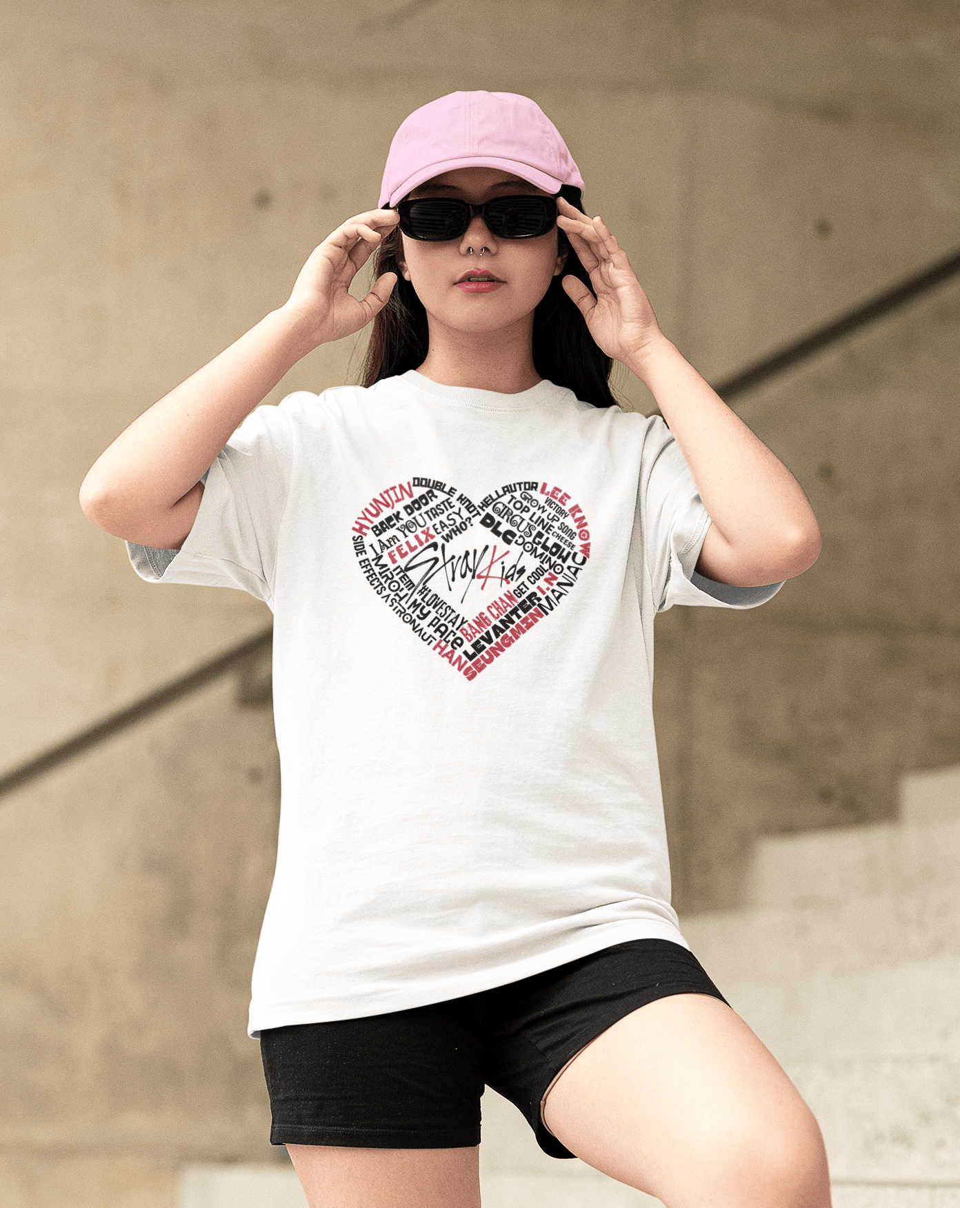 Stray Kids 'Heartbeat Era' Oversized T-shirt - Koral Dusk