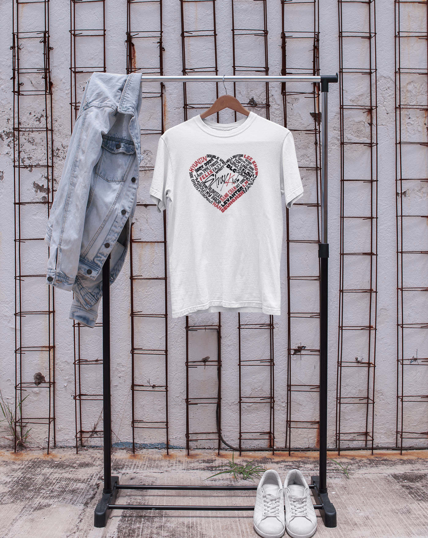 Stray Kids Heartbeat Era T-shirt - Koral Dusk