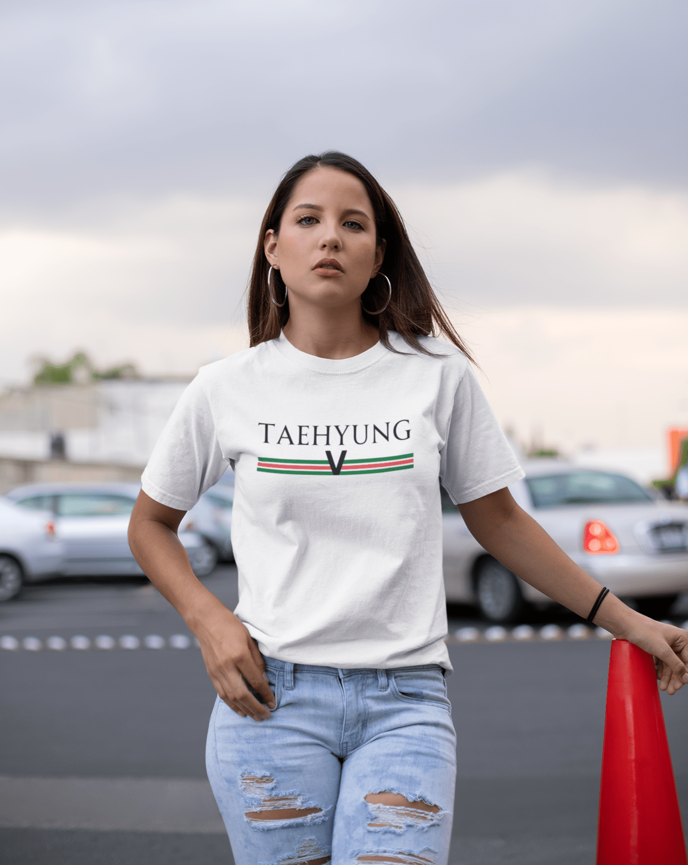 Taehyung Classic Unisex T-shirt - Koral Dusk
